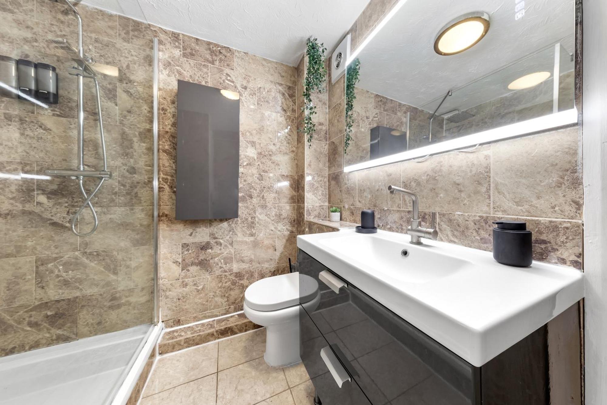 Quirky Canary 2Bed, Free Parking, Smart Tv & Games London Exterior photo